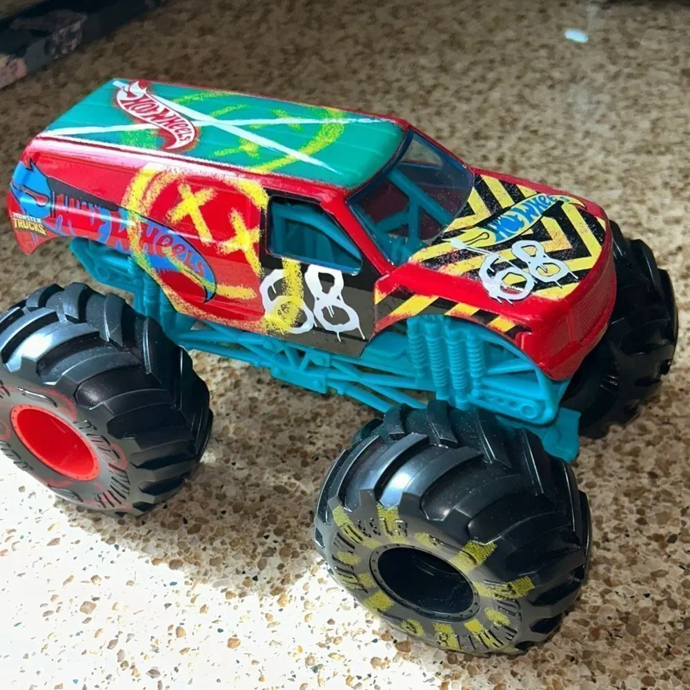 Hot 🥵 Wheels 🛞 Monster Truck 68 🛻 BIG WHEELS BIG FUN 🤩